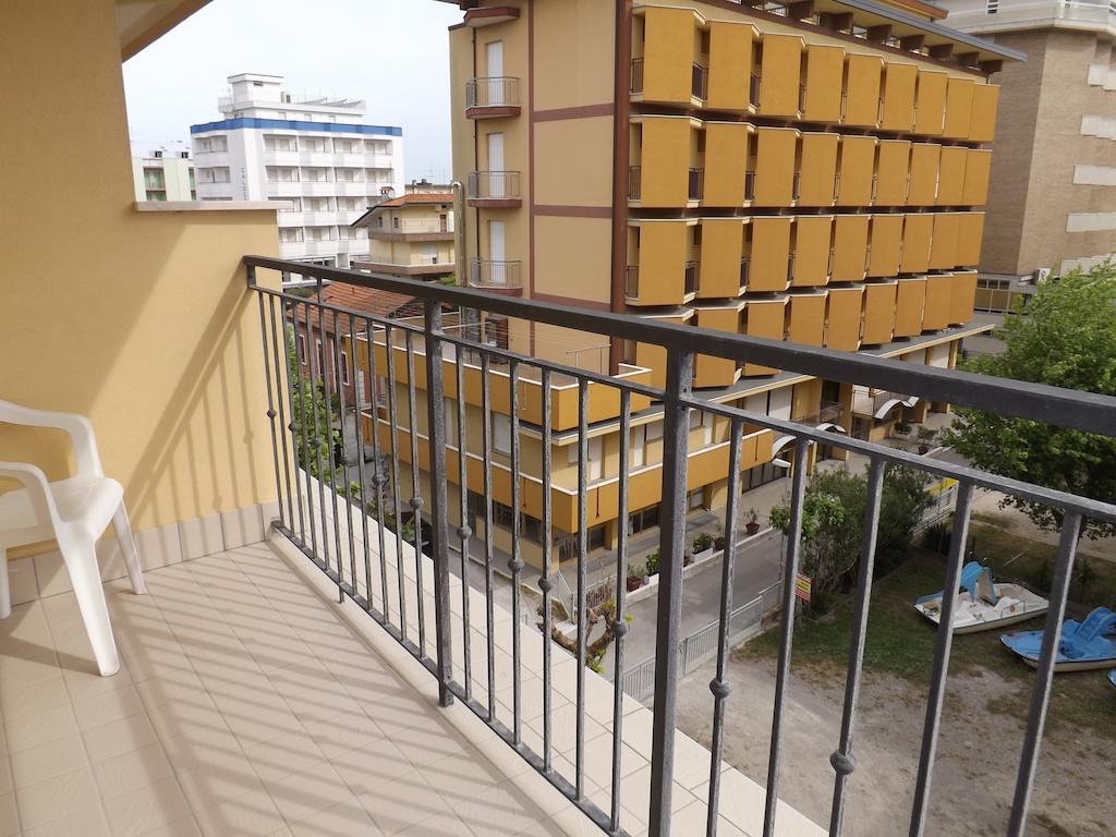 Hotel Mimosa Bellaria-Igea Marina Quarto foto